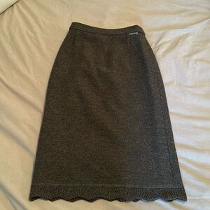 Geiger skirt size 34 Austrian wool